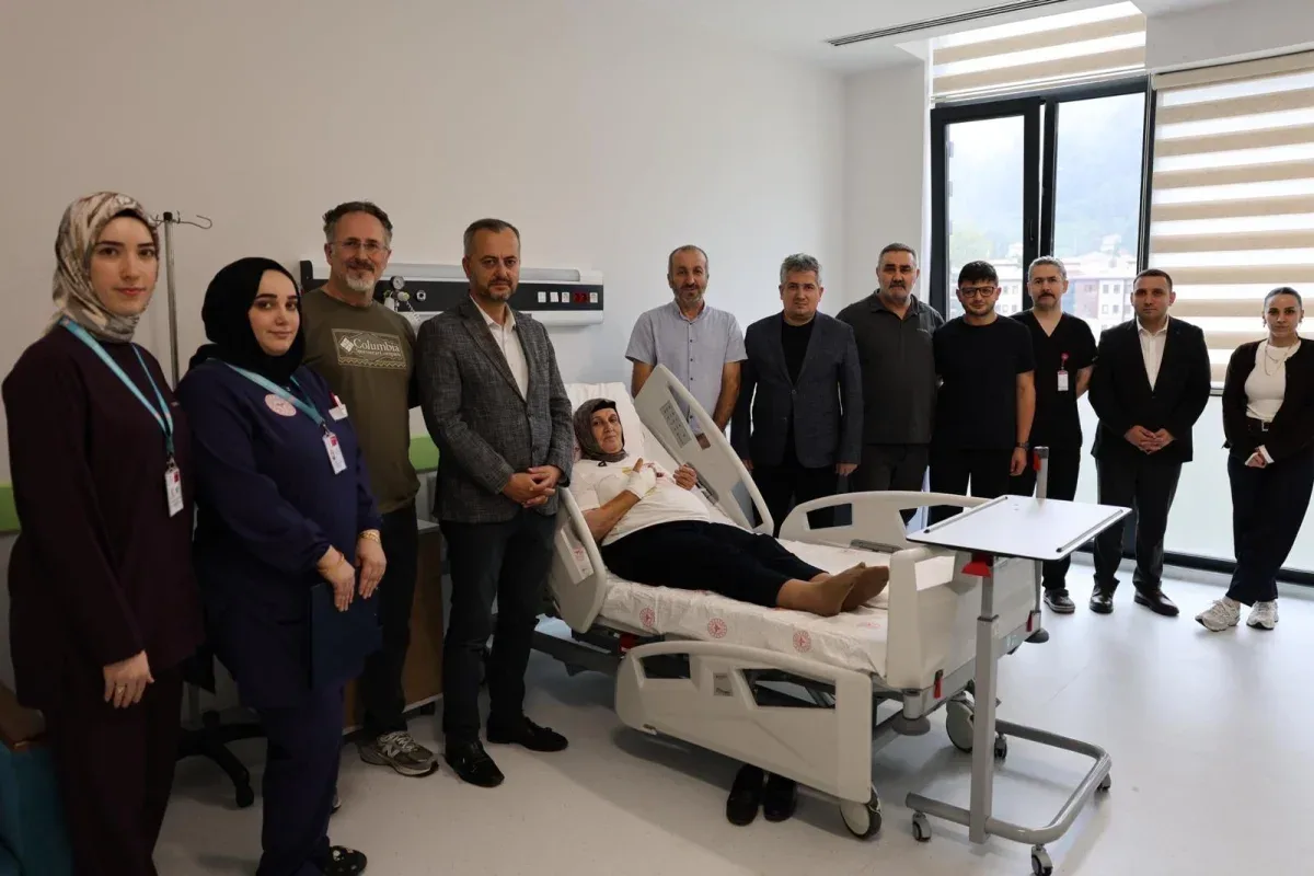 Güneysu Tenzile Erdoğan Devlet Hastanesi’nde ameliyat hizmetleri başladı