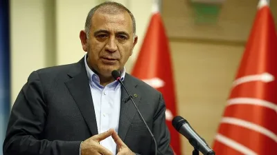 Gürsel Tekin’in İstanbul İl Başkanlığı görevi sona erdi